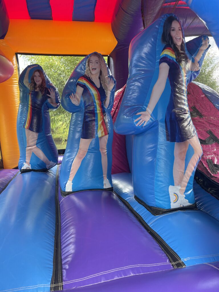 K3 springkasteel